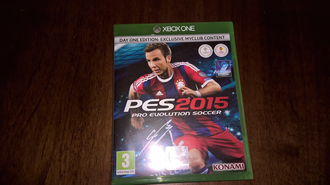 Pro Evolution Soccer 2015 [Internationale Version]