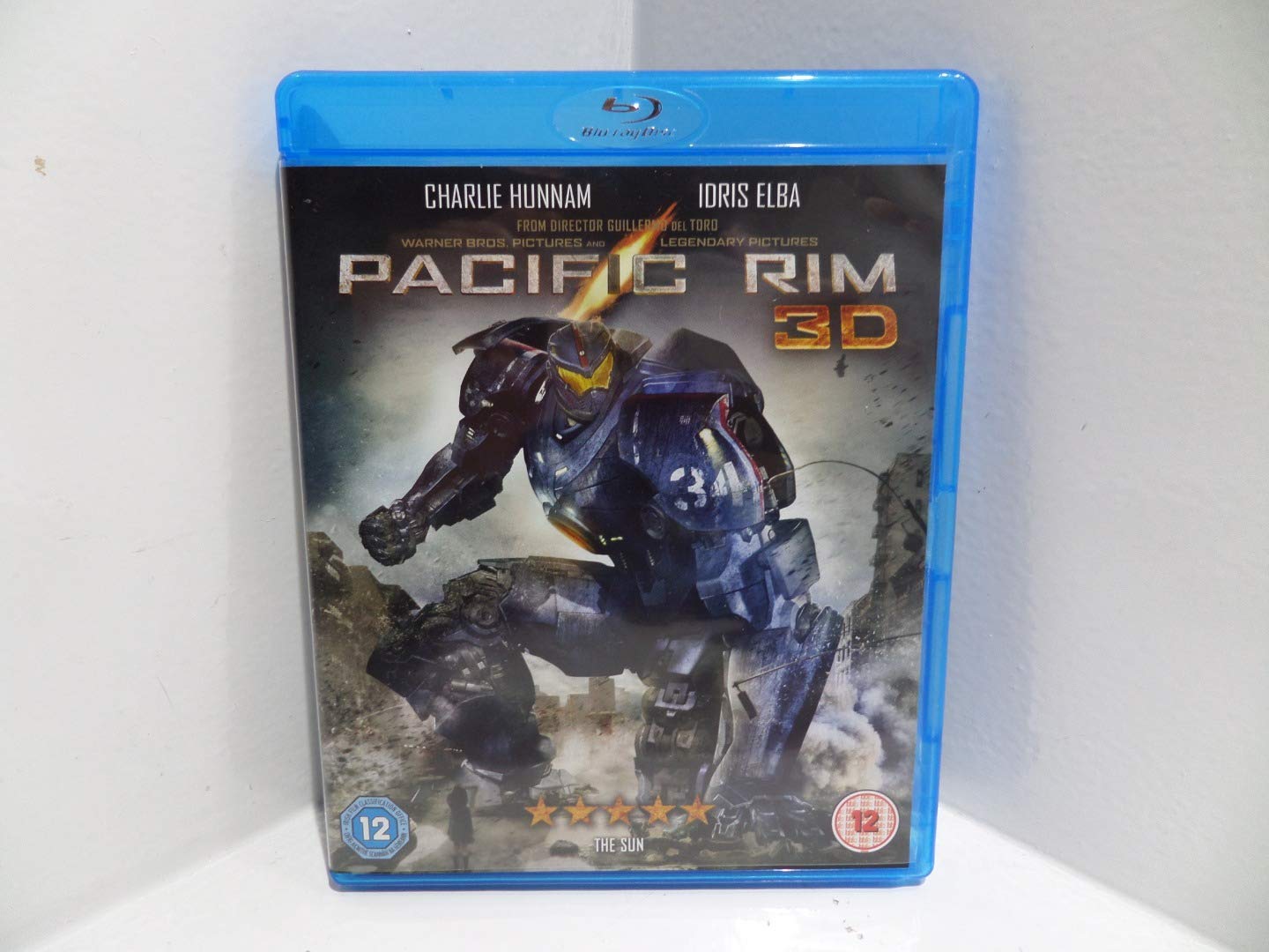 Pacific Rim [Blu-ray 3D + Blu-ray] [2013] [Region Free]